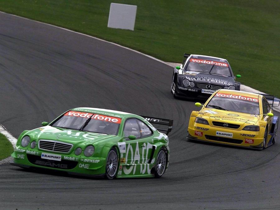 Mercedes-Benz CLK DTM 2005 года  (фото 20 из 58)
